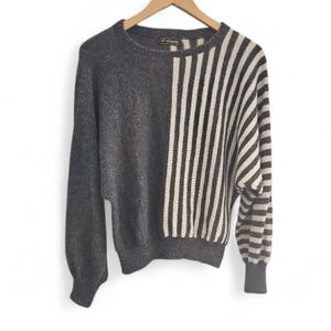 St Honore 100% Alpaca Wool Sweater Women’s L Grey Cream Artisan Knit Sustainable